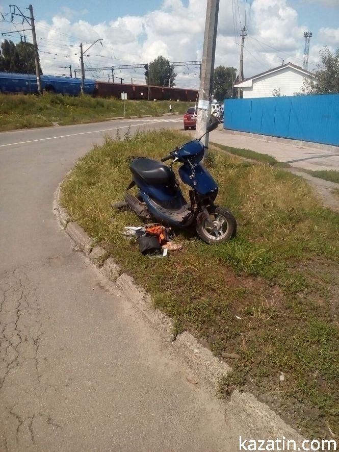 Новини Козятина - фото з Біля танка зіткнулися скутер та автівка (ФОТО) Біля танка зіткнулися скутер та автівка (ФОТО), фото №4 на сайті 20minut.ua