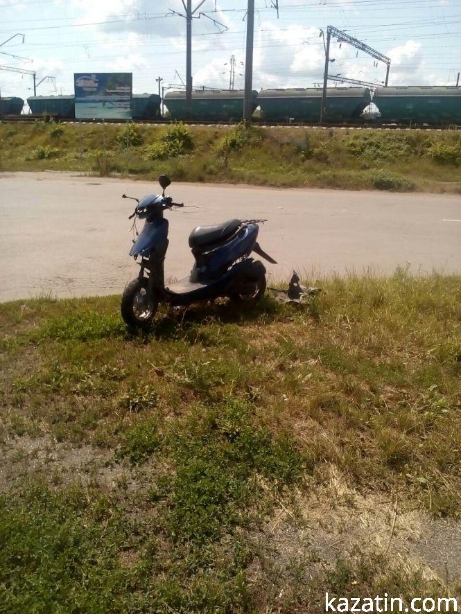 Новини Козятина - фото з Біля танка зіткнулися скутер та автівка (ФОТО) Біля танка зіткнулися скутер та автівка (ФОТО), фото №2 на сайті 20minut.ua