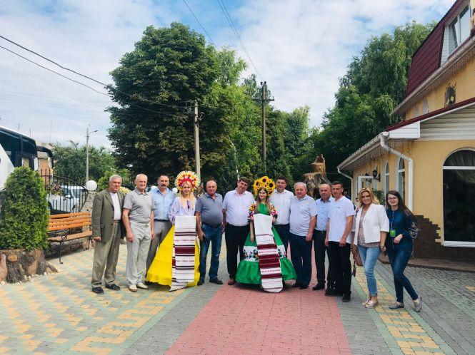Новини Вінниці - фото з Михайло Поплавський: «Нинішні вибори – це війна за українську землю!» (Політична реклама) Михайло Поплавський: «Нинішні вибори – це війна за українську землю!» (Політична реклама), фото №3 на сайті 20minut.ua
