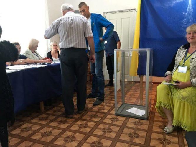 Новини Вінниці - фото з Хроніка голосування та порушень: все про вибори у Вінницькій області Хроніка голосування та порушень: все про вибори у Вінницькій області, фото №3 на сайті 20minut.ua