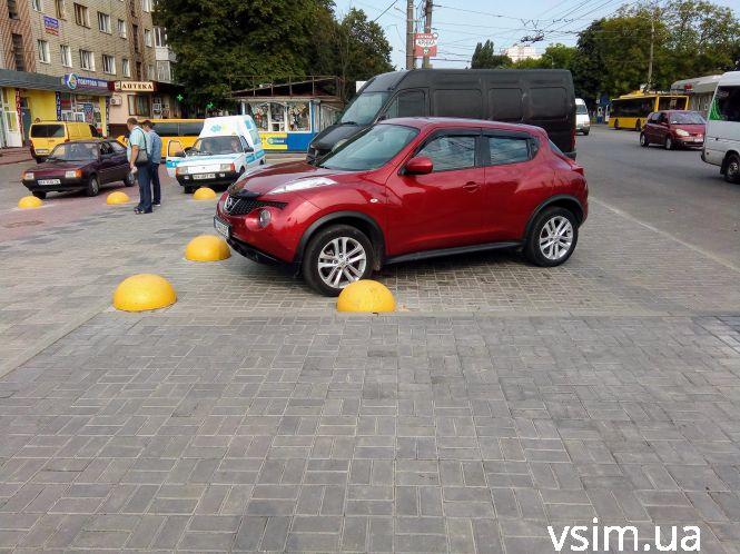 Як виглядає оновлений майданчик біля Темпу за 187 тисяч (ФОТО, ВІДЕО), фото №9 на сайті vsim.ua