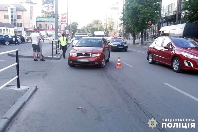 Збитий велосипедист та побиті автівки: хроніка ДТП у Хмельницькому, фото №1 на сайті vsim.ua