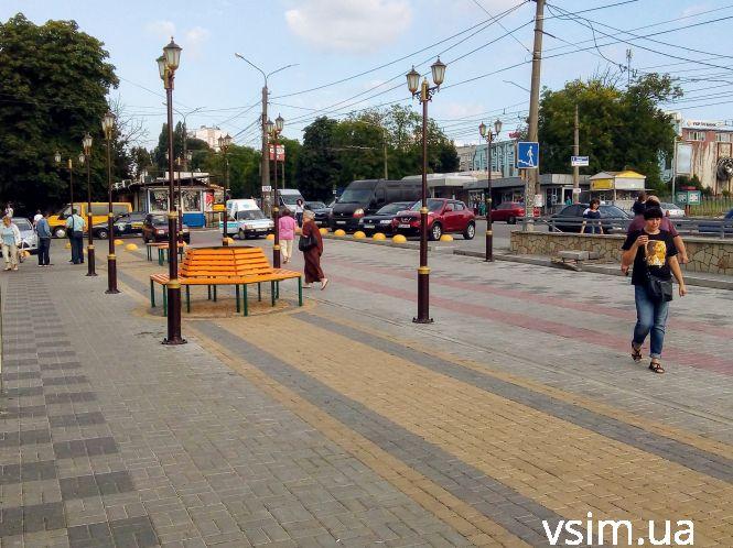 Як виглядає оновлений майданчик біля Темпу за 187 тисяч (ФОТО, ВІДЕО), фото №13 на сайті vsim.ua