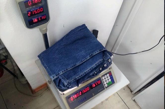 Новини Вінниці - фото з Шмотки на вагу: як вінничани в день завозу штурмують секонд-хенд Шмотки на вагу: як вінничани в день завозу штурмують секонд-хенд, фото №4 на сайті 20minut.ua