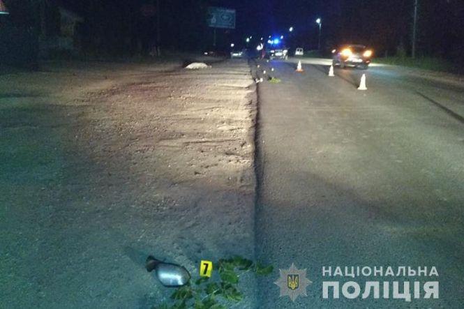 Новини Тернополя - фото з На Тернопільщині водій на смерть збив перехожого та втік. Автівку знайшли за 25 км від місця пригоди На Тернопільщині водій на смерть збив перехожого та втік. Автівку знайшли за 25 км від місця пригоди, фото №1 на сайті 20minut.ua