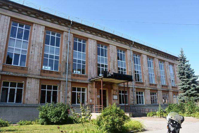 У Житомирі розпочали реконструкцію  ДЮСШ «Авангард», фото №1 на сайті 20minut.ua