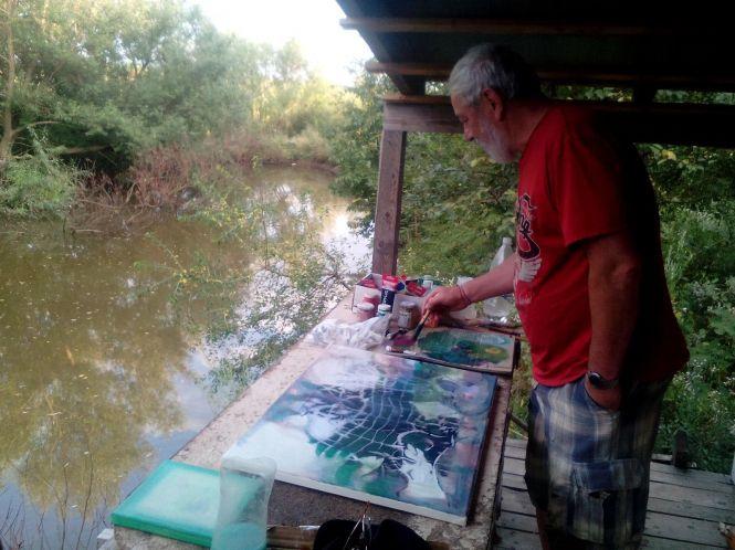 Новини Вінниці - фото з Запалимо свічки і помолимося... На «Козацькій леваді» у Тульчині вшановують пам'ять видатних художників Запалимо свічки і помолимося... На «Козацькій леваді» у Тульчині вшановують пам'ять видатних художників, фото №6 на сайті 20minut.ua