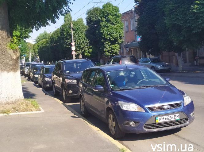 Новини Хмельницького - фото з Десятки протоколів та евакуації: як хмельницька поліція бореться із “героями парковки” Десятки протоколів та евакуації: як хмельницька поліція бореться із “героями парковки”, фото №1 на сайті vsim.ua