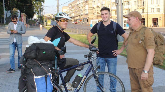 Новини Вінниці - фото з «Ризикуєш, Володимире!» Вінничан вирушив у подорож по шести країнах, планує проїхати Крим «Ризикуєш, Володимире!» Вінничан вирушив у подорож по шести країнах, планує проїхати Крим, фото №6 на сайті 20minut.ua