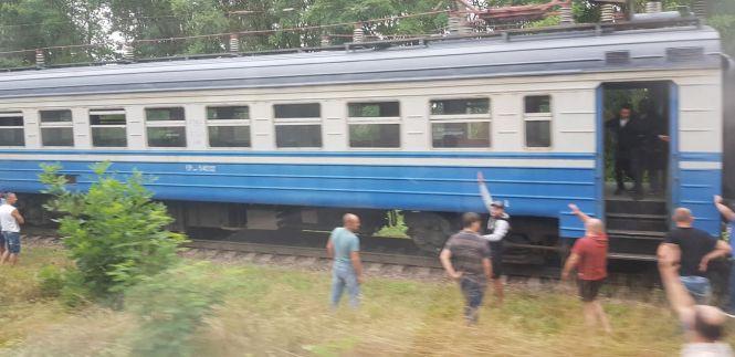 Під Жмеринкою горіла електричка. Перші подробиці, фото №1 на сайті 20minut.ua