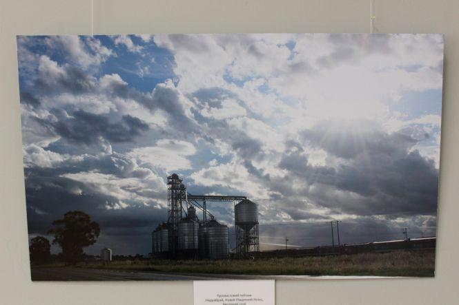 Новини Житомира - фото з В Житомирському обласному краєзнавчому музеї відкрили фотовиставку «Австралія-Антарктида» В Житомирському обласному краєзнавчому музеї відкрили фотовиставку «Австралія-Антарктида», фото №6 на сайті 20minut.ua