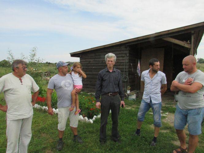 Новини Козятина - фото з Купують, а потім випускають вухатих та пернатих на волю (відео + фото) Купують, а потім випускають вухатих та пернатих на волю (відео + фото), фото №1 на сайті 20minut.ua