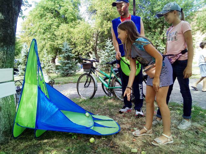 Новини Козятина - фото з Свято сім’ї: як розважалася малеча разом з батьками Свято сім’ї: як розважалася малеча разом з батьками, фото №16 на сайті 20minut.ua
