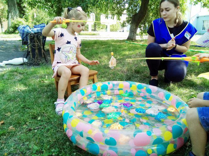 Новини Козятина - фото з Свято сім’ї: як розважалася малеча разом з батьками Свято сім’ї: як розважалася малеча разом з батьками, фото №1 на сайті 20minut.ua