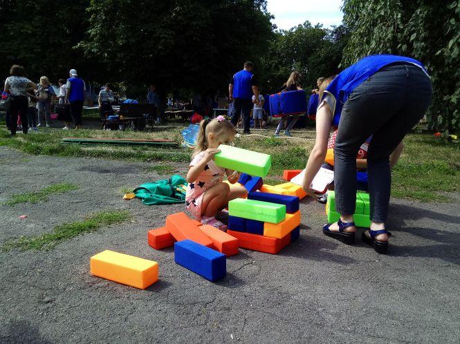 Новини Козятина - фото з Свято сім’ї: як розважалася малеча разом з батьками Свято сім’ї: як розважалася малеча разом з батьками, фото №12 на сайті 20minut.ua