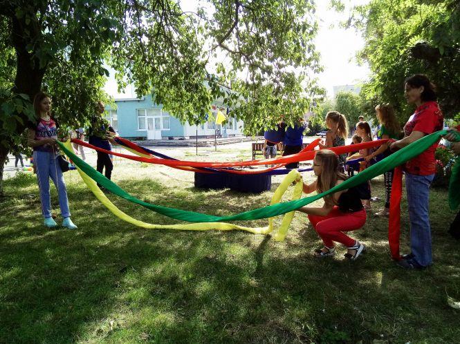 Новини Козятина - фото з Свято сім’ї: як розважалася малеча разом з батьками Свято сім’ї: як розважалася малеча разом з батьками, фото №7 на сайті 20minut.ua