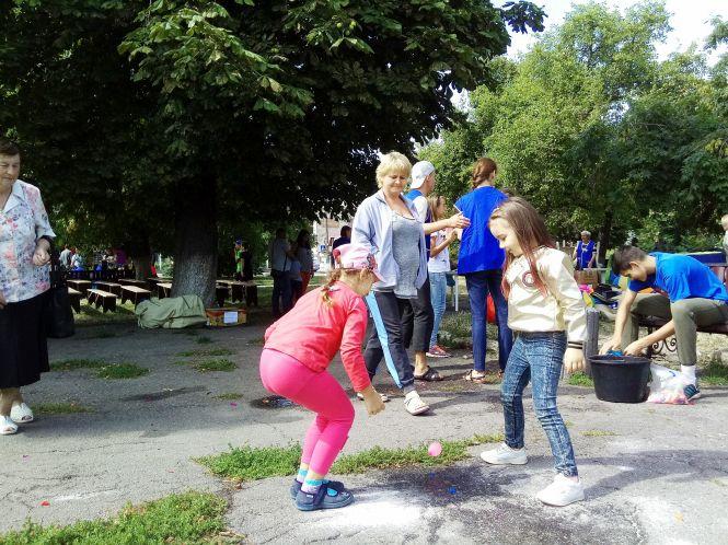 Новини Козятина - фото з Свято сім’ї: як розважалася малеча разом з батьками Свято сім’ї: як розважалася малеча разом з батьками, фото №2 на сайті 20minut.ua