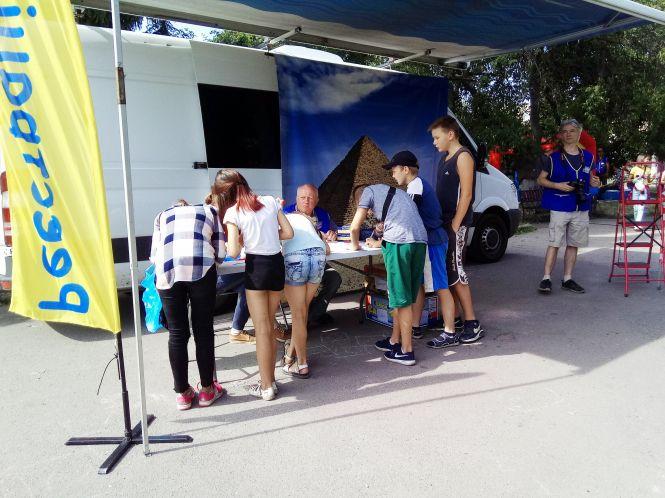 Новини Козятина - фото з Свято сім’ї: як розважалася малеча разом з батьками Свято сім’ї: як розважалася малеча разом з батьками, фото №13 на сайті 20minut.ua