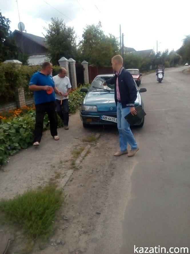 Новини Козятина - фото з ДТП у Козятині: водій «Рено» збив двох пішоходів ДТП у Козятині: водій «Рено» збив двох пішоходів, фото №4 на сайті 20minut.ua