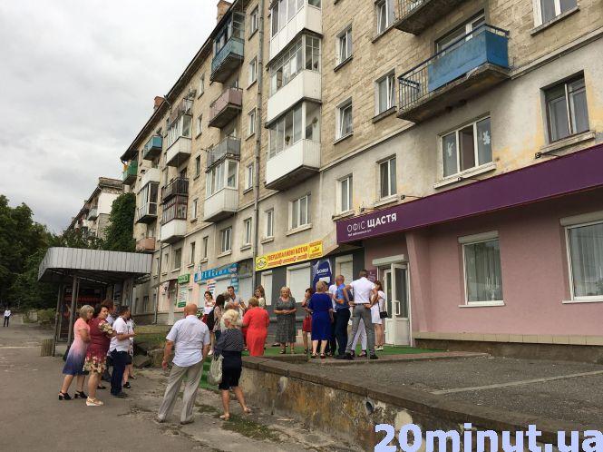 Понад сто тернопільських пар для церемонії одруження обрали “Офіс Щастя”, фото №1 на сайті 20minut.ua