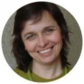 У фотографа модна борода, в офіцера - гарні новини: діти знають як заробляють дорослі, фото №1 на сайті 20minut.ua