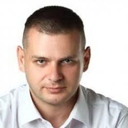 Квартиру пенсіонерки заливало, а служби її просто «футболили» (оновлено), фото №1 на сайті 20minut.ua