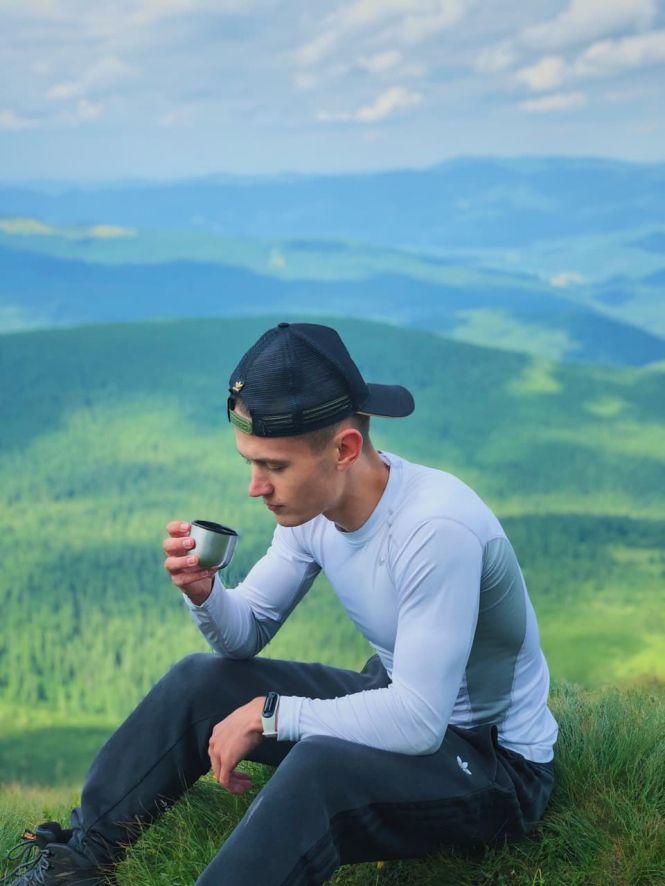 Новини Тернополя - фото з “Зустрів сонце на найвищій точці Європи”: 22-річний тернополянин підкорив Ельбрус “Зустрів сонце на найвищій точці Європи”: 22-річний тернополянин підкорив Ельбрус, фото №1 на сайті 20minut.ua