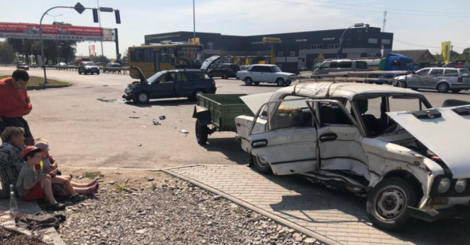 Новини Вінниці - фото з Вихідні у Вінниці: непритомна на об'їзній та рейди водного патруля Вихідні у Вінниці: непритомна на об'їзній та рейди водного патруля, фото №1 на сайті 20minut.ua