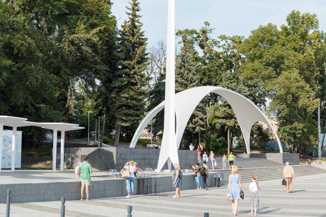 Новини Вінниці - фото з На завершений ремонт Арки Центрального парку дають ще 5,3 мільйона гривень На завершений ремонт Арки Центрального парку дають ще 5,3 мільйона гривень, фото №1 на сайті 20minut.ua