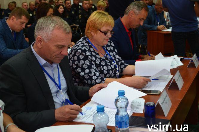 Новини Хмельницького - фото з Зарплата в 13 тисяч та сучасне авто: Сергій Князєв  у Хмельницькому розповів про новий проект Нацполіції Зарплата в 13 тисяч та сучасне авто: Сергій Князєв  у Хмельницькому розповів про новий проект Нацполіції, фото №5 на сайті vsim.ua