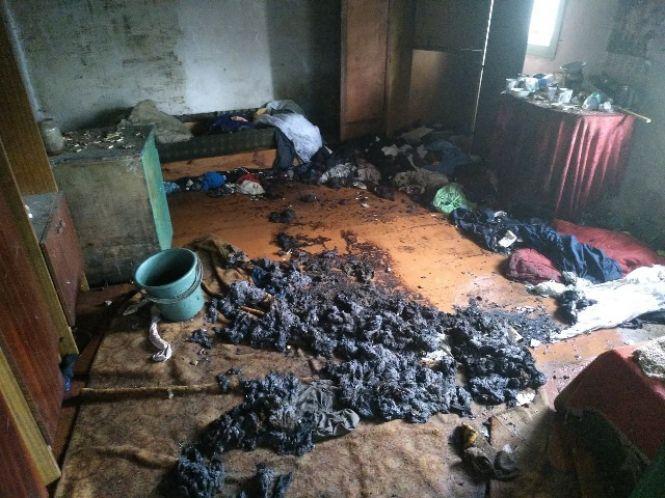 Новини Житомира - фото з Під час пожежі в житловому будинку в Баранівці врятовано двох чоловіків Під час пожежі в житловому будинку в Баранівці врятовано двох чоловіків, фото №1 на сайті 20minut.ua