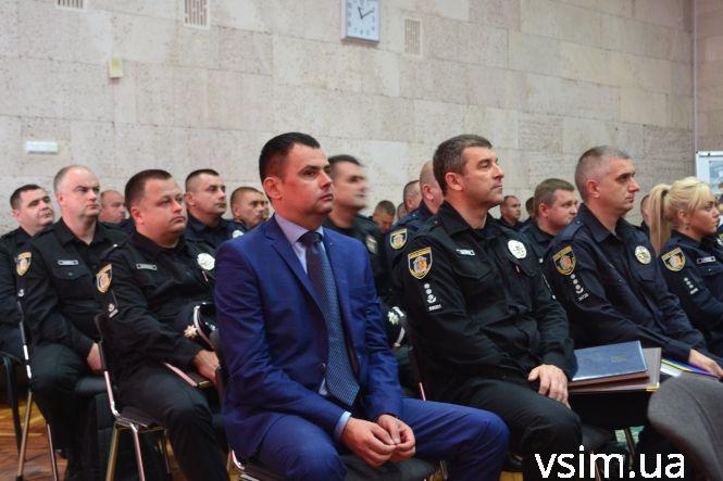 Новини Хмельницького - фото з Зарплата в 13 тисяч та сучасне авто: Сергій Князєв  у Хмельницькому розповів про новий проект Нацполіції Зарплата в 13 тисяч та сучасне авто: Сергій Князєв  у Хмельницькому розповів про новий проект Нацполіції, фото №4 на сайті vsim.ua