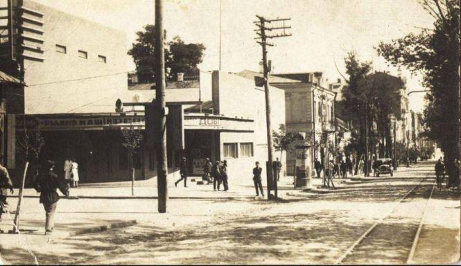 Новини Вінниці - фото з Забиті зали, «Фантомас» і квиток за 25 копійок. Яким був «Коцюба» за часів СРСР? Забиті зали, «Фантомас» і квиток за 25 копійок. Яким був «Коцюба» за часів СРСР?, фото №1 на сайті 20minut.ua