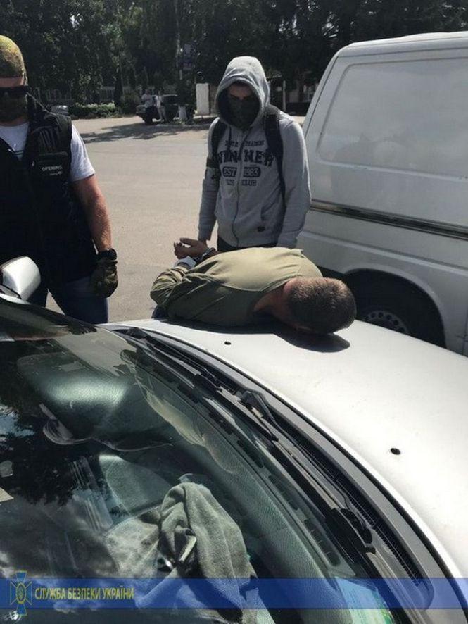 Новини Вінниці - фото з «Накрили» канал продажу зброї вінницьким бандитам. За скільки продають «Unique»? «Накрили» канал продажу зброї вінницьким бандитам. За скільки продають «Unique»?, фото №3 на сайті 20minut.ua