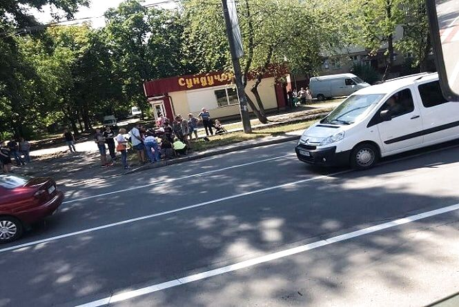 Збита дитина та сплячий водій: хроніка ДТП у Хмельницькому, фото №1 на сайті vsim.ua