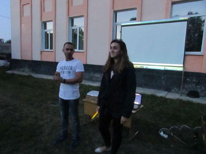 Прохолодна погода та картопля не дружать з кіном на траві, фото №2 на сайті 20minut.ua