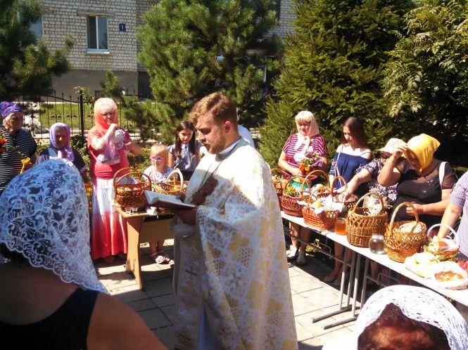 Новини Козятина - фото з У козятинському терцентрі відзначили Спаса У козятинському терцентрі відзначили Спаса, фото №3 на сайті 20minut.ua