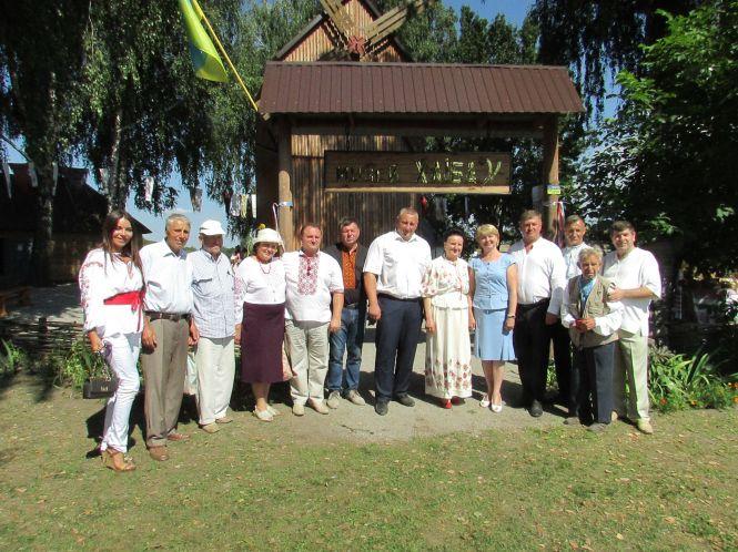 Новини Козятина - фото з В Білопіллі на Спаса Вінниччина святкувала день обрядових хлібів (ФОТО)