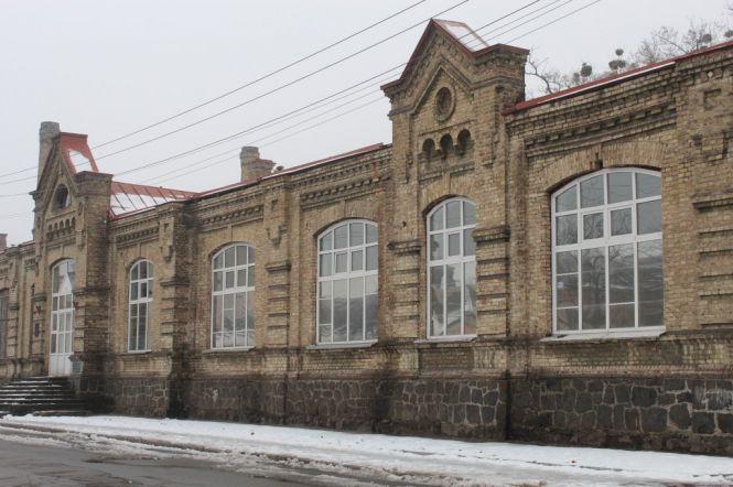 Новини Козятина - фото з «Золотом платили, коли робили фундамент». Історія Уманського будинку «Золотом платили, коли робили фундамент». Історія Уманського будинку, фото №7 на сайті 20minut.ua