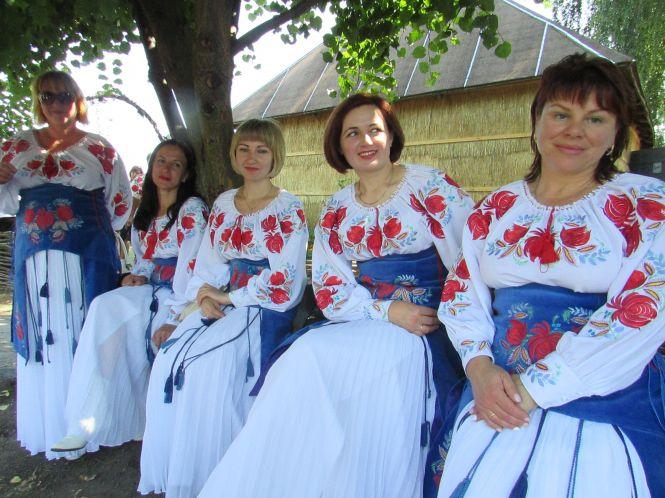 Новини Козятина - фото з В Білопіллі на Спаса Вінниччина святкувала день обрядових хлібів (ФОТО)