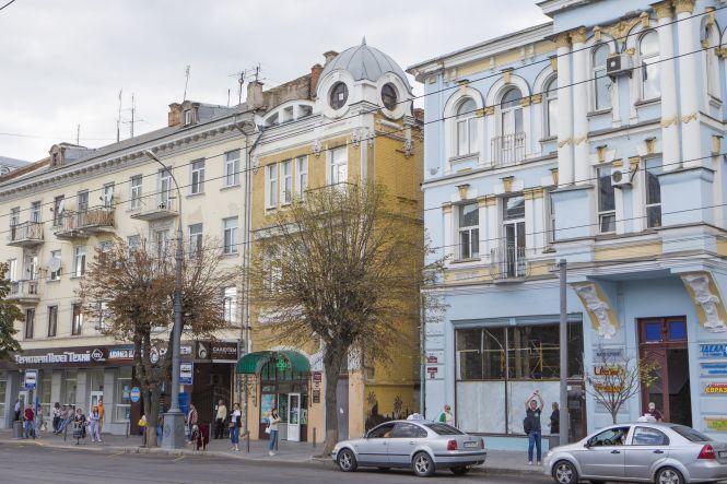 Новини Вінниці - фото з Розкішний готель з туалетом на вулиці. Як жили у домі Райхера Розкішний готель з туалетом на вулиці. Як жили у домі Райхера, фото №16 на сайті 20minut.ua