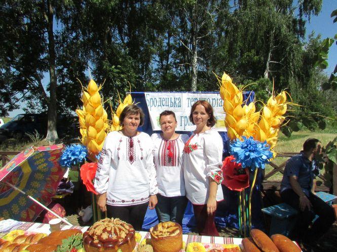Новини Козятина - фото з В Білопіллі на Спаса Вінниччина святкувала день обрядових хлібів (ФОТО)