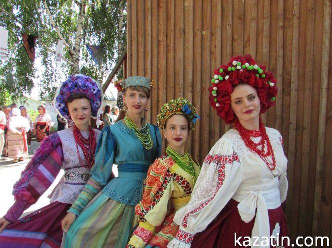 Новини Козятина - фото з В Білопіллі на Спаса Вінниччина святкувала день обрядових хлібів (ФОТО)