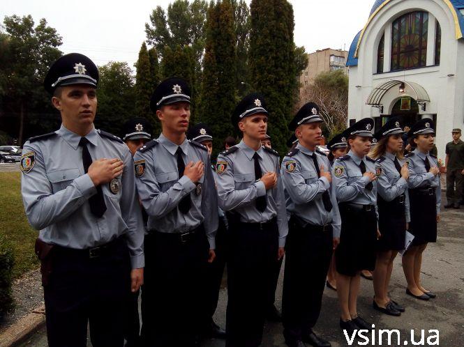 Новини Хмельницького - фото з Квіти для загиблих та зброя для молодих: що відбувалося на Зарічанській (ФОТО, ВІДЕО) Квіти для загиблих та зброя для молодих: що відбувалося на Зарічанській (ФОТО, ВІДЕО), фото №4 на сайті vsim.ua