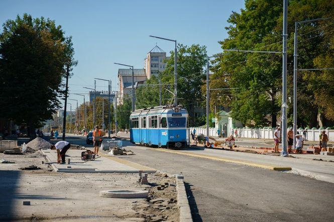 Новини Вінниці - фото з «Оксамитовий шлях»: як триває реконструкція ІІ-ї черги вулиці Замостянської «Оксамитовий шлях»: як триває реконструкція ІІ-ї черги вулиці Замостянської, фото №3 на сайті 20minut.ua