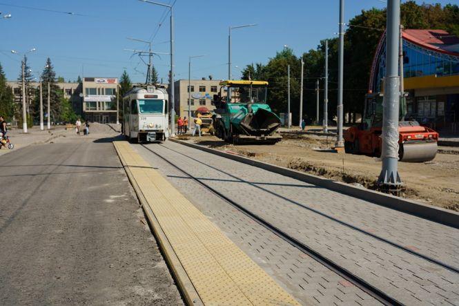 Новини Вінниці - фото з «Оксамитовий шлях»: як триває реконструкція ІІ-ї черги вулиці Замостянської «Оксамитовий шлях»: як триває реконструкція ІІ-ї черги вулиці Замостянської, фото №2 на сайті 20minut.ua