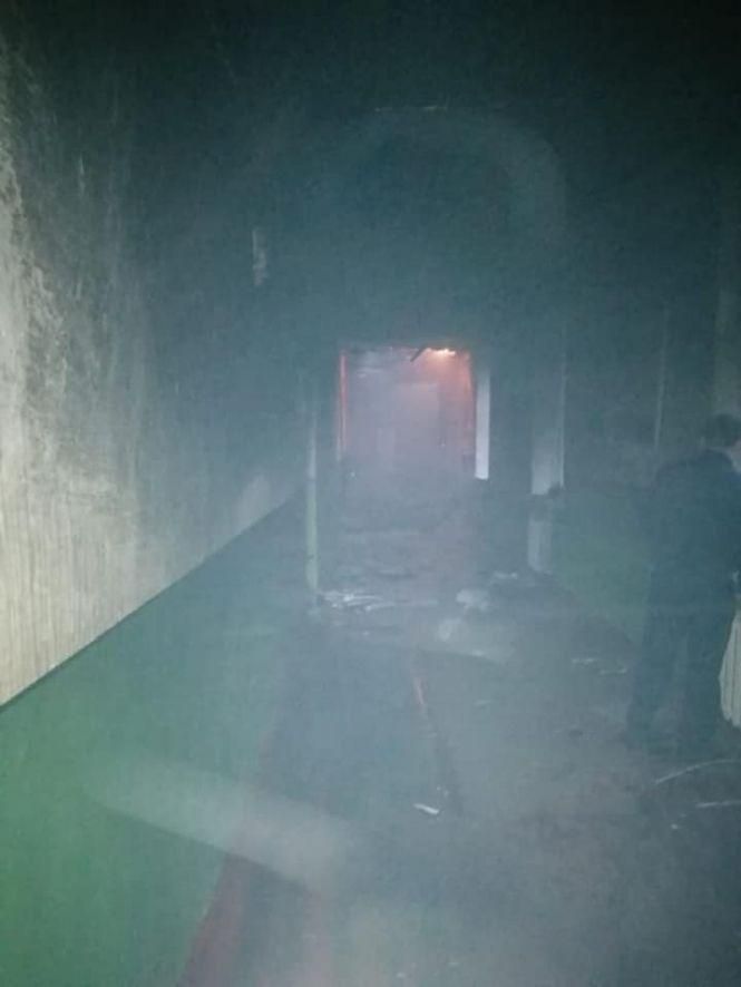 Новини Тернополя - фото з На Тернопільщині згорів цілий поверх школи На Тернопільщині згорів цілий поверх школи, фото №5 на сайті 20minut.ua