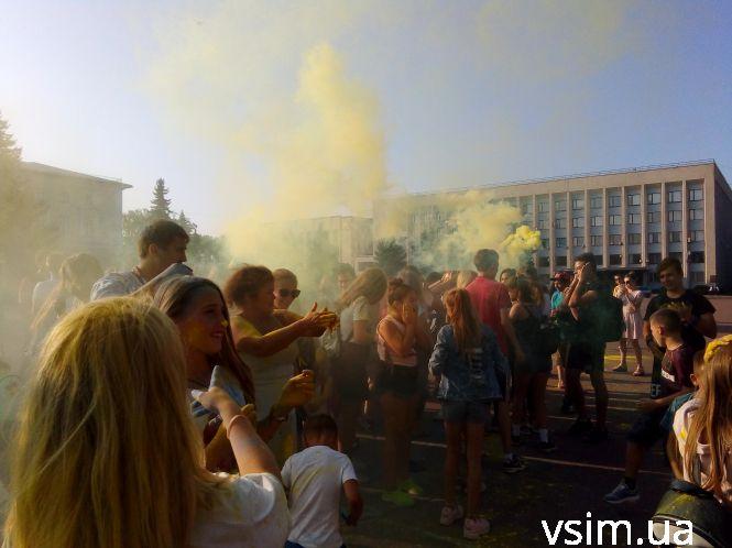 У центрі Хмельницького влаштували кольоровий пробіг свободи (ФОТО, ВІДЕО), фото №10 на сайті vsim.ua