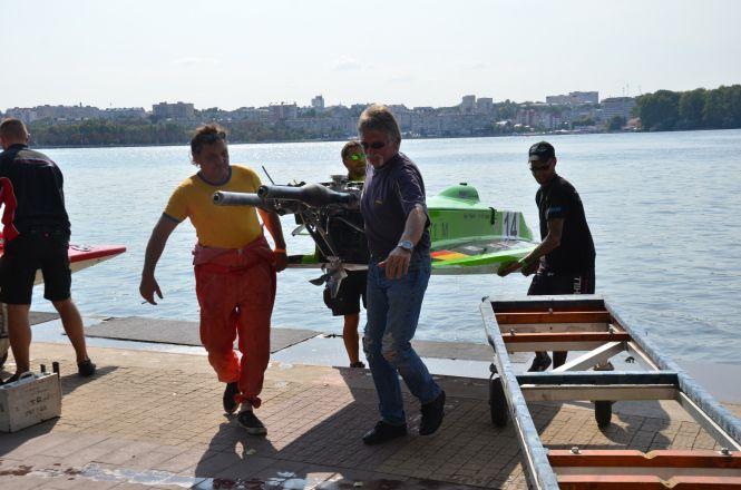 На чемпіонаті світу з водно-моторного спорту у Тернополі перемогли італієць, поляк та угорець, фото №3 на сайті 20minut.ua