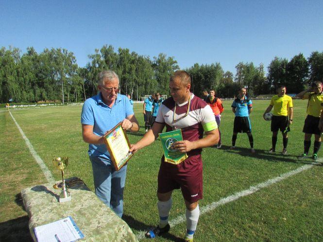 Новини Козятина - фото з Володарі суперкубка Козятинський «Моноліт» та «Факел» з Липовця зіграли 2:2 Володарі суперкубка Козятинський «Моноліт» та «Факел» з Липовця зіграли 2:2, фото №2 на сайті 20minut.ua